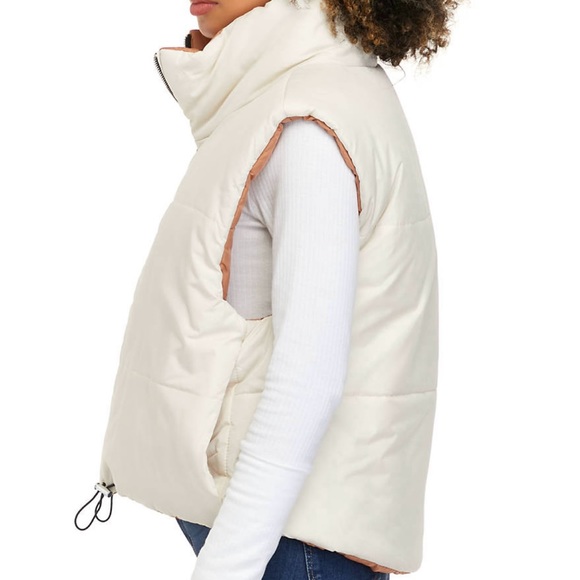 Cozy Reversible Puffer Vest Sleeveless Jacket Womens XL Beige Tan Trendy New - Picture 5 of 14